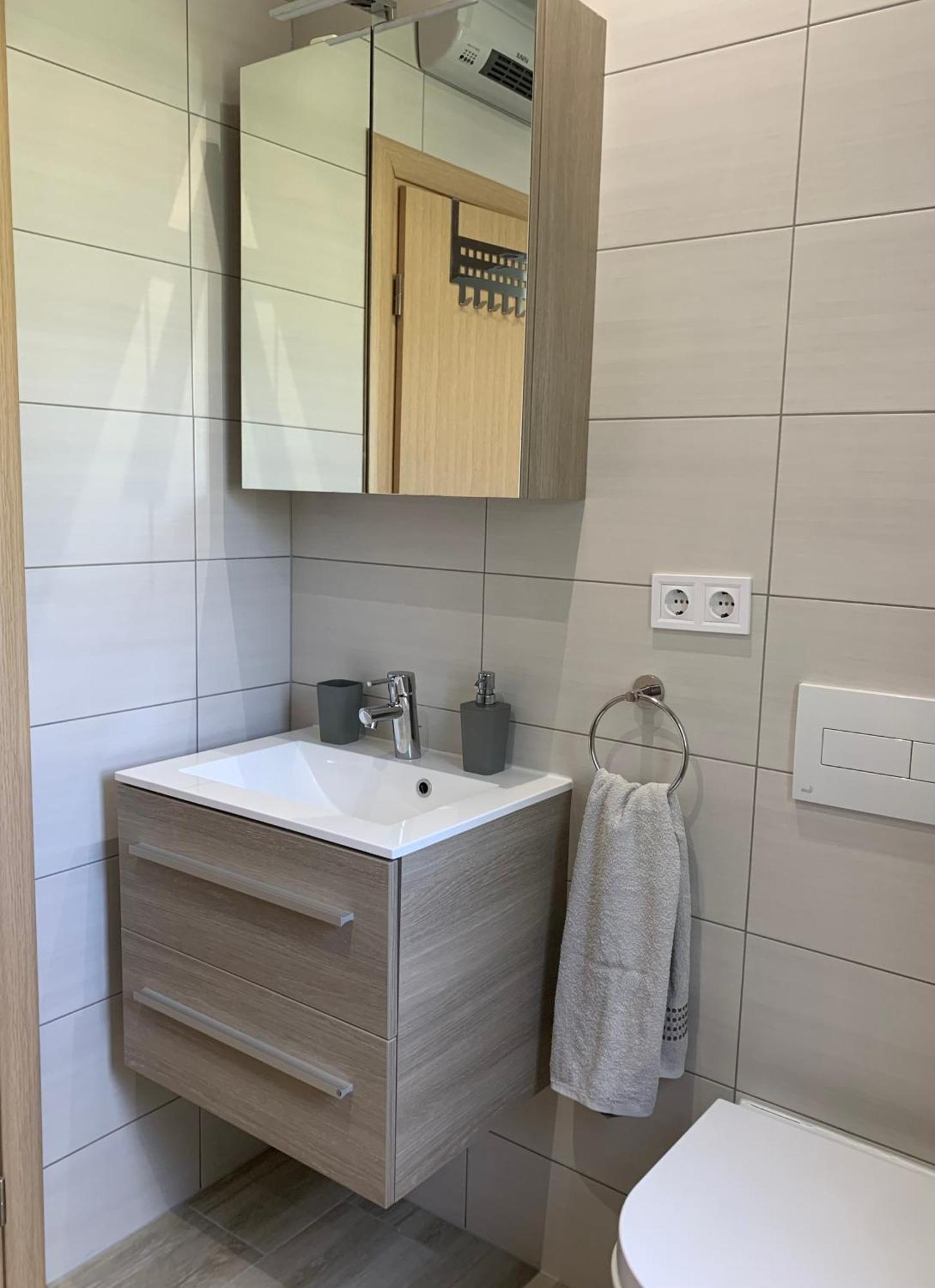 Apartman Potok ลิฟโน ภายนอก รูปภาพ